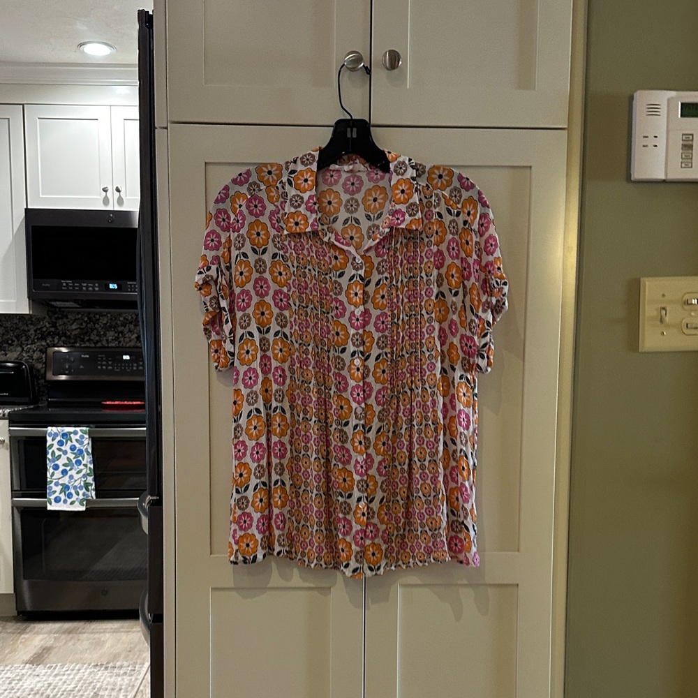 Jane and Delancey Multicolor Floral Button-Down Shirt